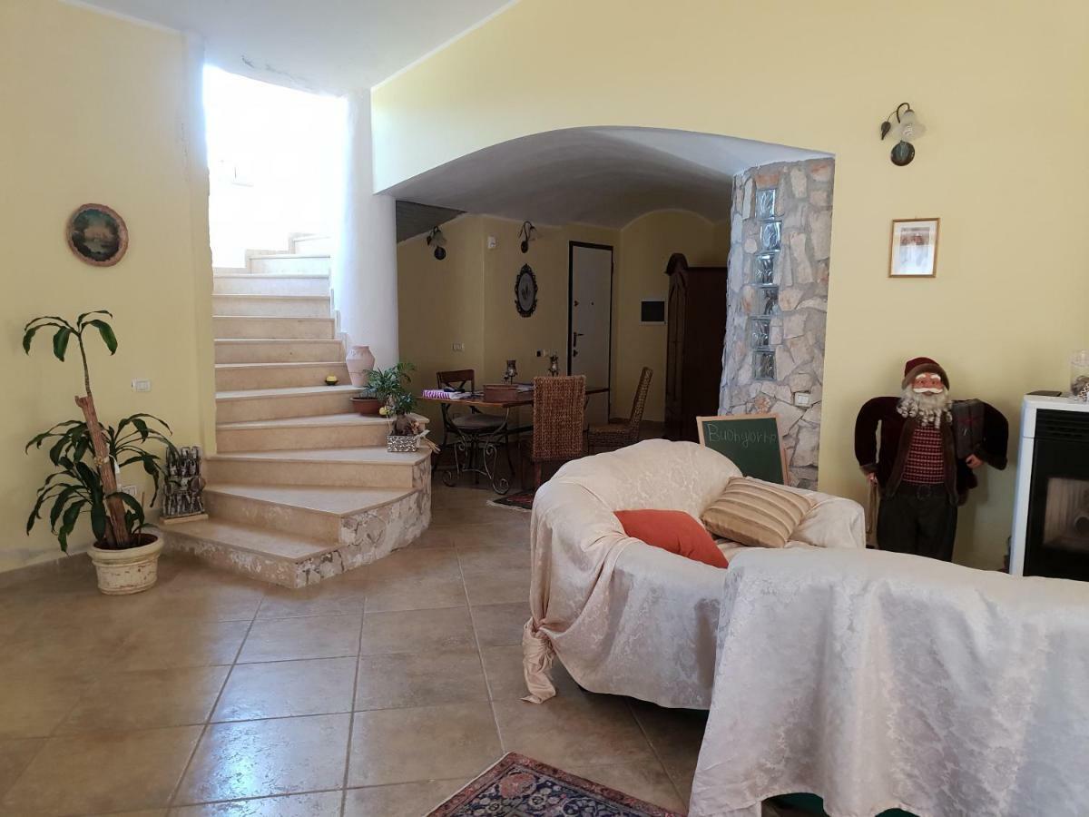 Villa Renzo E Lucia Sant Isidoro  Экстерьер фото