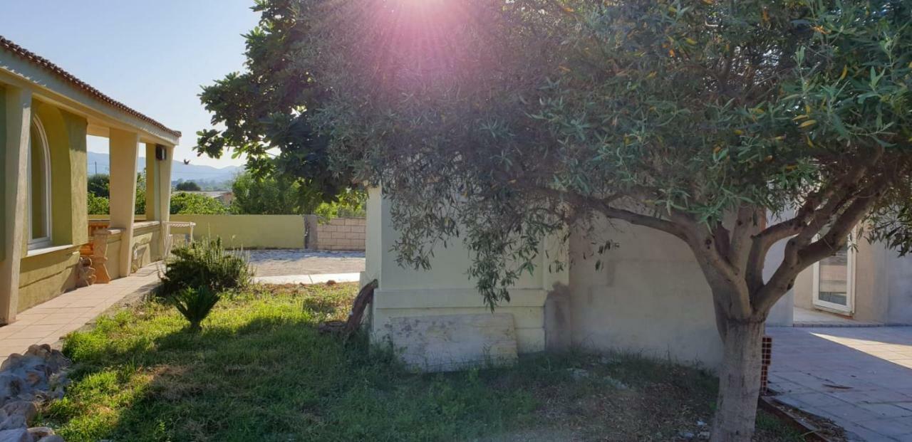 Villa Renzo E Lucia Sant Isidoro  Экстерьер фото